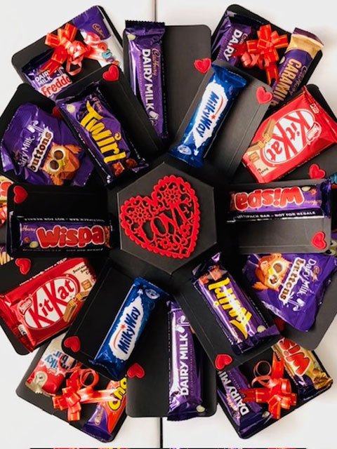 Valentine Selection Box, Fold Out Layer 3